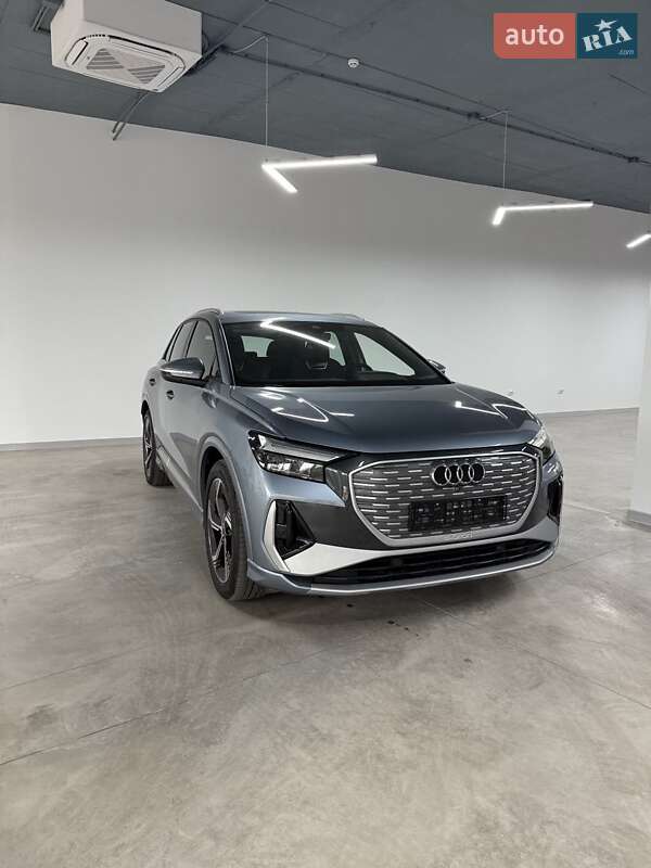 Audi Q4 e-tron 2024 Audi Q4 e-tron 2024
