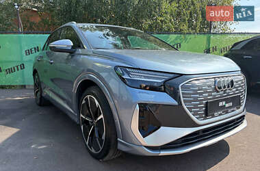 Позашляховик / Кросовер Audi Q4 e-tron 2023 в Києві
