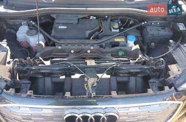 Внедорожник / Кроссовер Audi Q4 e-tron 2022 в 