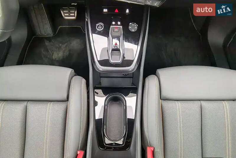 Внедорожник / Кроссовер Audi Q4 e-tron 2023 в Киеве