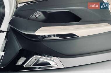 Внедорожник / Кроссовер Audi Q4 e-tron 2023 в 