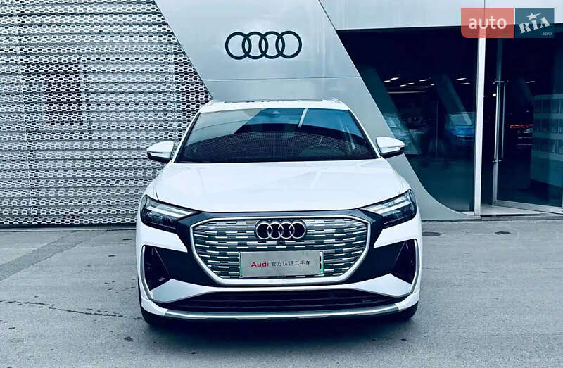 Audi Q4 e-tron 2023
