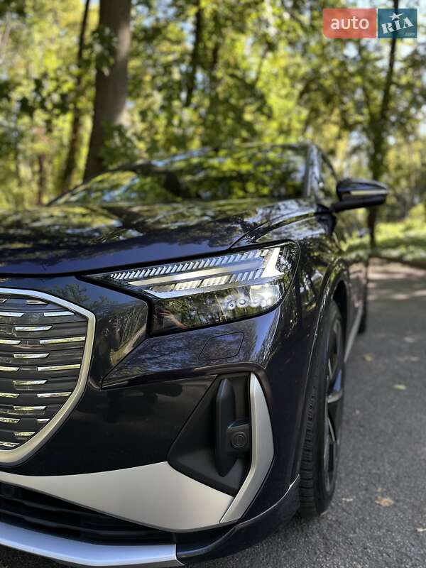Внедорожник / Кроссовер Audi Q4 e-tron 2021 в Харькове