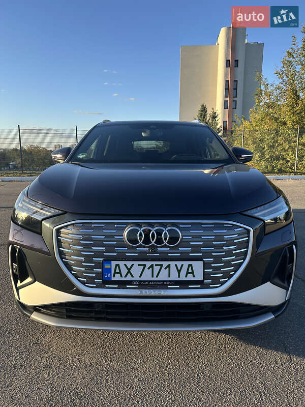 Внедорожник / Кроссовер Audi Q4 e-tron 2021 в Харькове