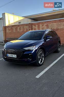 Внедорожник / Кроссовер Audi Q4 e-tron 2023 в Кривом Роге