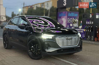 Позашляховик / Кросовер Audi Q4 e-tron 2025 в 