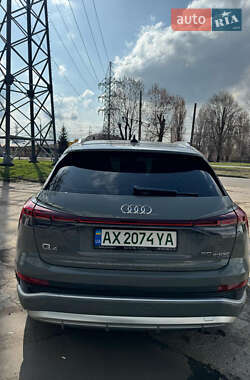 Внедорожник / Кроссовер Audi Q4 e-tron 2023 в 