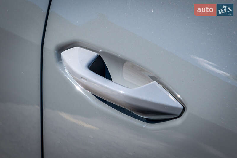 Внедорожник / Кроссовер Audi Q4 e-tron 2023 в Киеве фото 17 Внедорожник / Кроссовер Audi Q4 e-tron 2023 в Киеве