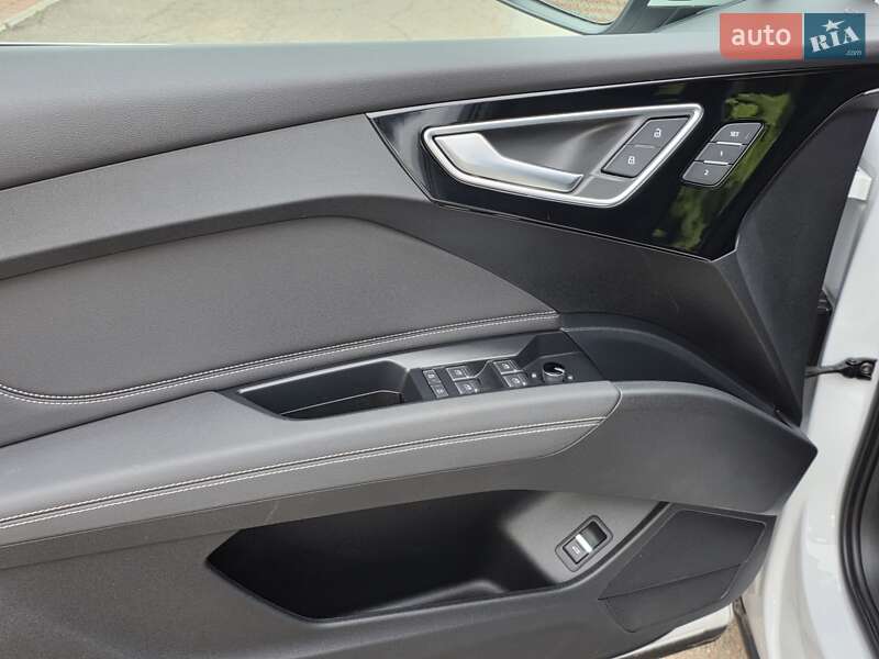 Позашляховик / Кросовер Audi Q4 e-tron 2023 в Одесі фото 22 Позашляховик / Кросовер Audi Q4 e-tron 2023 в Одесі