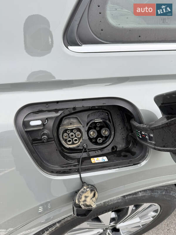 Внедорожник / Кроссовер Audi Q4 e-tron 2022 в Львове