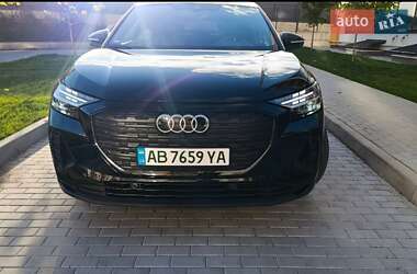Внедорожник / Кроссовер Audi Q4 e-tron 2022 в 