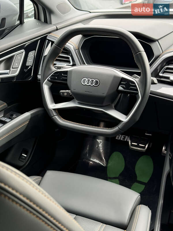 Внедорожник / Кроссовер Audi Q4 e-tron 2023 в Киеве фото 22 Внедорожник / Кроссовер Audi Q4 e-tron 2023 в Киеве