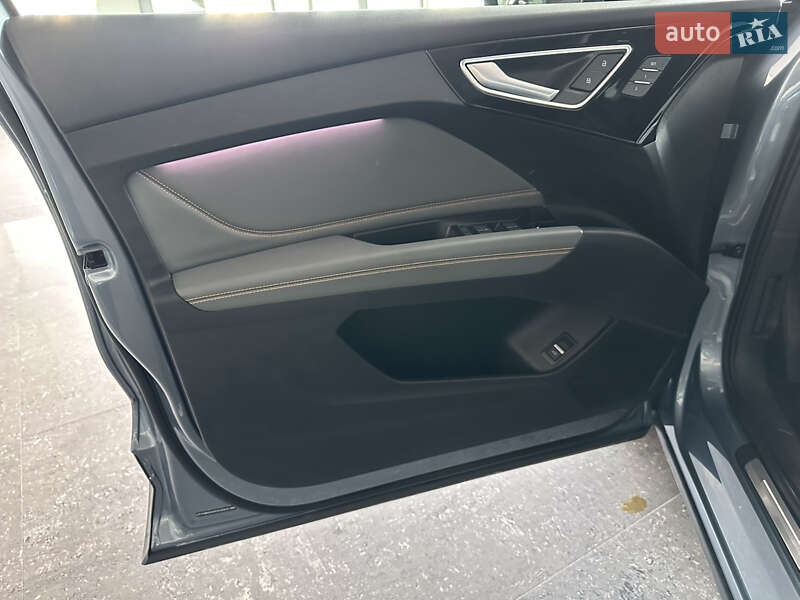 Внедорожник / Кроссовер Audi Q4 e-tron 2023 в Львове фото 15 Внедорожник / Кроссовер Audi Q4 e-tron 2023 в Львове
