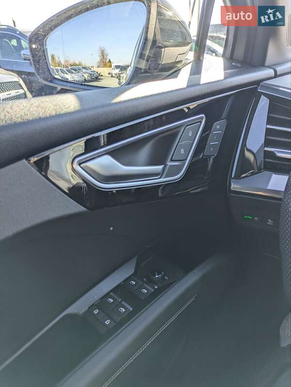 Внедорожник / Кроссовер Audi Q4 e-tron 2023 в Львове фото 19 Внедорожник / Кроссовер Audi Q4 e-tron 2023 в Львове