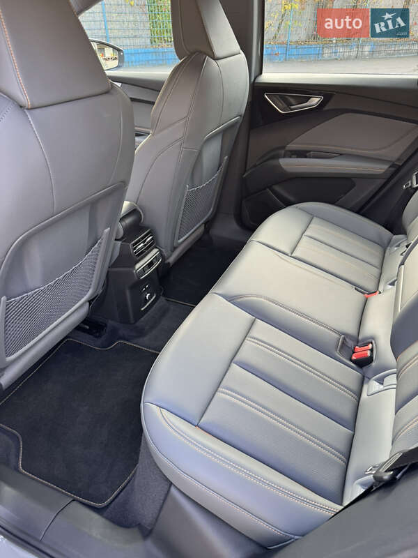 Позашляховик / Кросовер Audi Q4 e-tron 2024 в Дніпрі фото 13 Позашляховик / Кросовер Audi Q4 e-tron 2024 в Дніпрі
