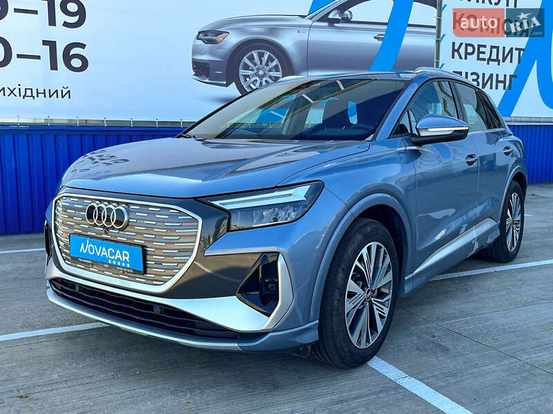 Позашляховик / Кросовер Audi Q4 e-tron 2023 в Києві