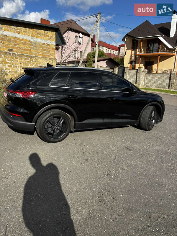 Внедорожник / Кроссовер Audi Q4 e-tron 2023 в Ровно фото 3 Внедорожник / Кроссовер Audi Q4 e-tron 2023 в Ровно