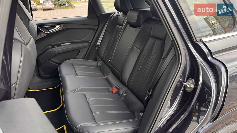 Внедорожник / Кроссовер Audi Q4 e-tron 2025 в Харькове фото 11 Внедорожник / Кроссовер Audi Q4 e-tron 2025 в Харькове
