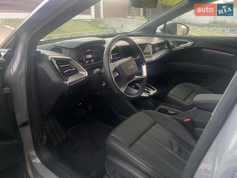 Внедорожник / Кроссовер Audi Q4 e-tron 2024 в Днепре