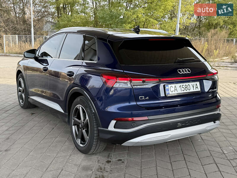 Позашляховик / Кросовер Audi Q4 e-tron 2021 в Золотоноші