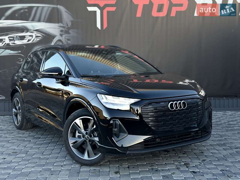 Позашляховик / Кросовер Audi Q4 e-tron 2024 в Львові