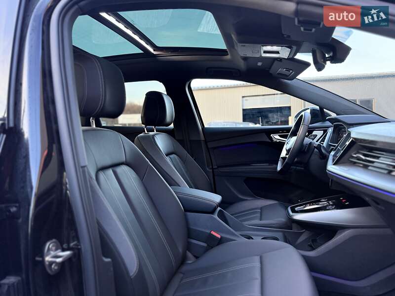 Позашляховик / Кросовер Audi Q4 e-tron 2024 в Львові