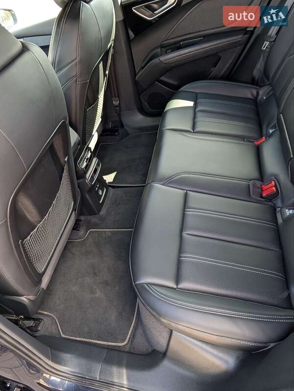 Позашляховик / Кросовер Audi Q4 e-tron 2024 в Києві фото 10 Позашляховик / Кросовер Audi Q4 e-tron 2024 в Києві