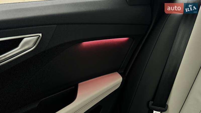 Позашляховик / Кросовер Audi Q4 e-tron 2023 в Харкові фото 50 Позашляховик / Кросовер Audi Q4 e-tron 2023 в Харкові