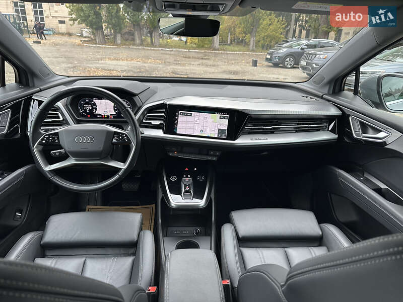 Позашляховик / Кросовер Audi Q4 e-tron 2021 в Києві фото 17 Позашляховик / Кросовер Audi Q4 e-tron 2021 в Києві