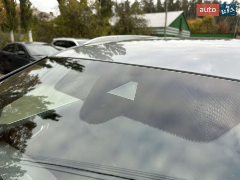 Позашляховик / Кросовер Audi Q4 e-tron 2021 в Києві фото 28 Позашляховик / Кросовер Audi Q4 e-tron 2021 в Києві