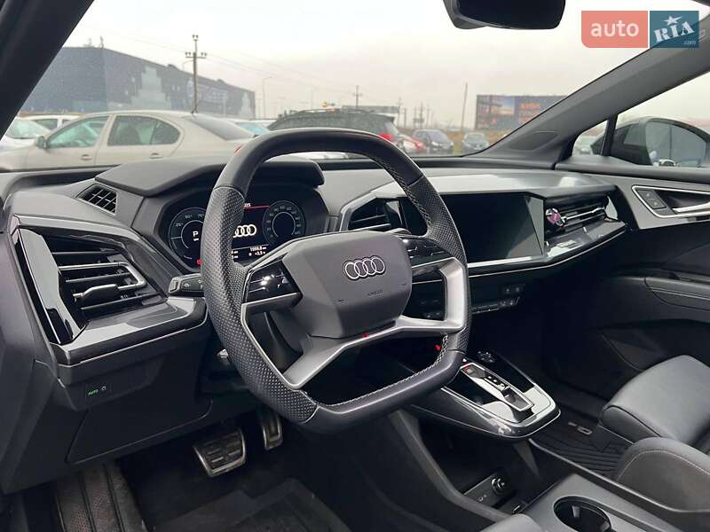 Позашляховик / Кросовер Audi Q4 e-tron 2022 в Львові фото 31 Позашляховик / Кросовер Audi Q4 e-tron 2022 в Львові