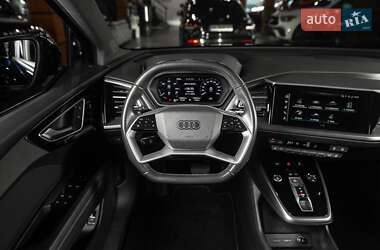 Внедорожник / Кроссовер Audi Q4 e-tron 2021 в Одессе