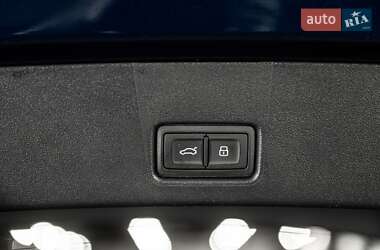 Внедорожник / Кроссовер Audi Q4 e-tron 2021 в Одессе