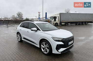 Позашляховик / Кросовер Audi Q4 e-tron 2021 в Луцьку
