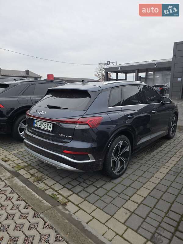 Внедорожник / Кроссовер Audi Q4 e-tron 2023 в Ивано-Франковске