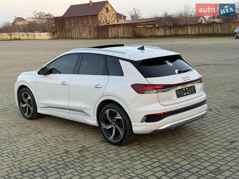 Внедорожник / Кроссовер Audi Q4 e-tron 2023 в Одессе