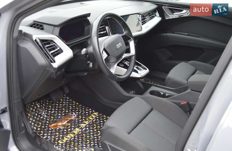 Внедорожник / Кроссовер Audi Q4 e-tron 2022 в Одессе