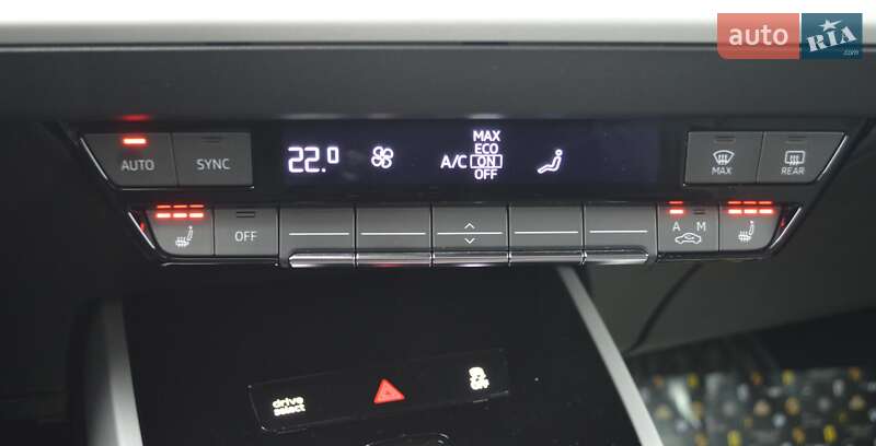 Внедорожник / Кроссовер Audi Q4 e-tron 2022 в Одессе