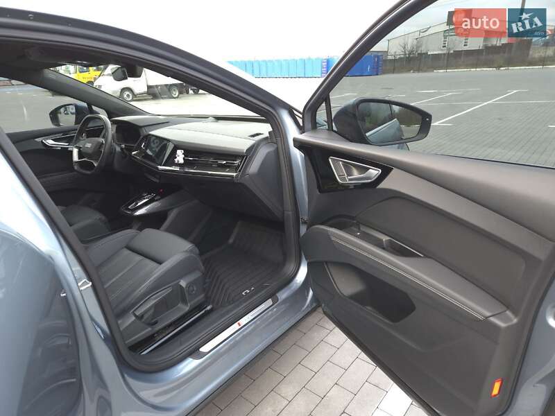 Внедорожник / Кроссовер Audi Q4 e-tron 2022 в Виннице фото 14 Внедорожник / Кроссовер Audi Q4 e-tron 2022 в Виннице