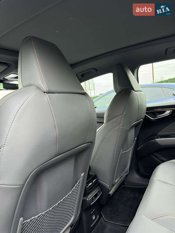 Внедорожник / Кроссовер Audi Q4 e-tron 2023 в Киеве фото 35 Внедорожник / Кроссовер Audi Q4 e-tron 2023 в Киеве