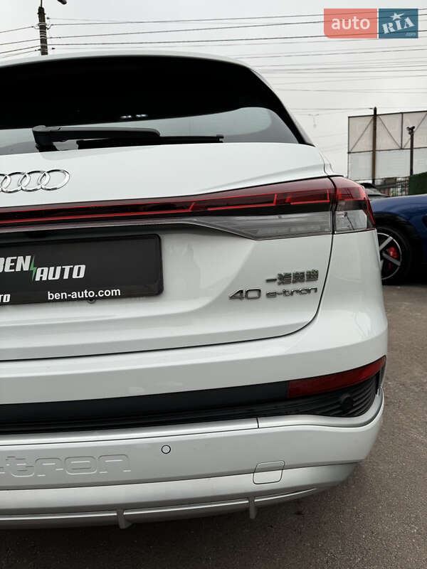 Внедорожник / Кроссовер Audi Q4 e-tron 2023 в Киеве фото 15 Внедорожник / Кроссовер Audi Q4 e-tron 2023 в Киеве