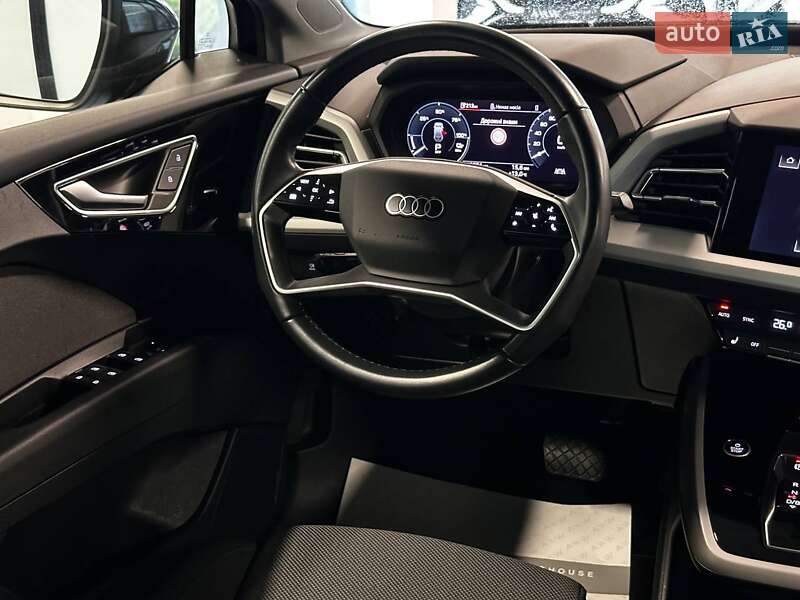 Внедорожник / Кроссовер Audi Q4 e-tron 2022 в Львове