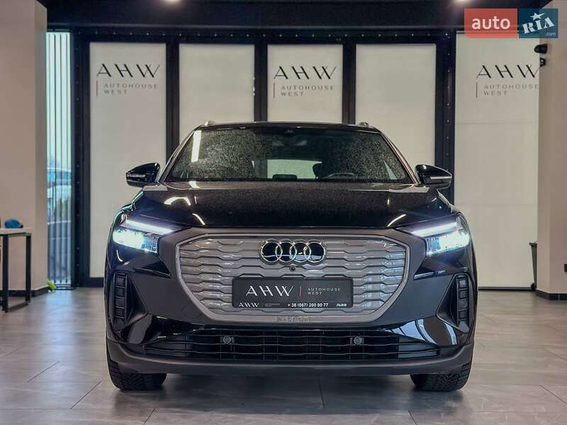 Внедорожник / Кроссовер Audi Q4 e-tron 2022 в Львове