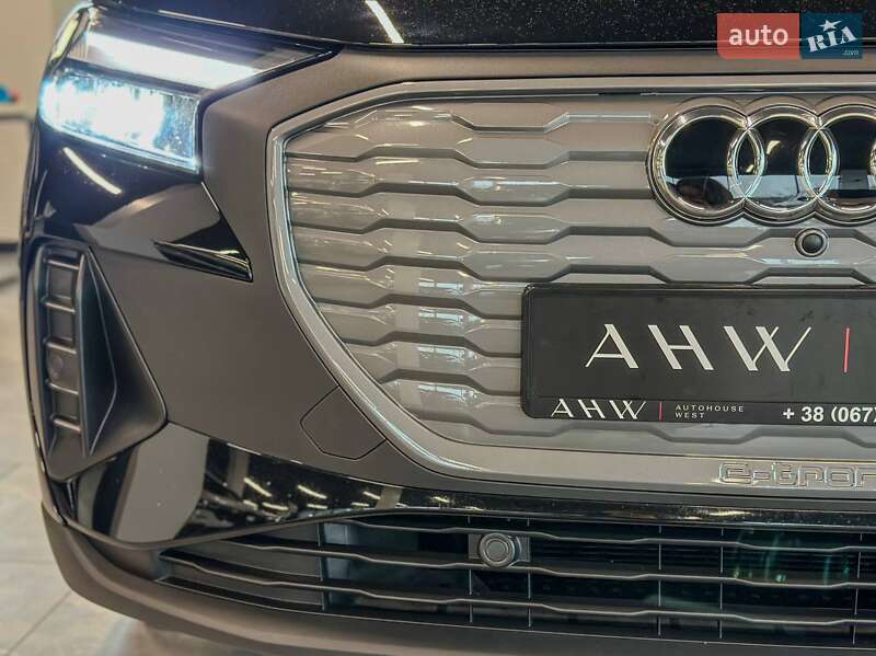 Внедорожник / Кроссовер Audi Q4 e-tron 2022 в Львове