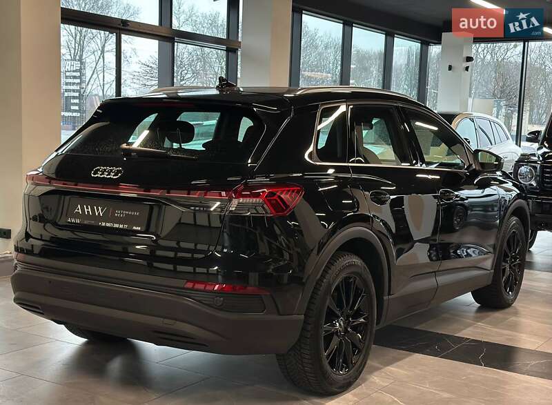 Внедорожник / Кроссовер Audi Q4 e-tron 2022 в Львове