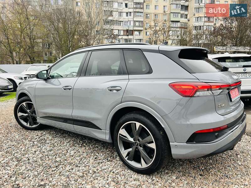 Позашляховик / Кросовер Audi Q4 e-tron 2024 в Одесі