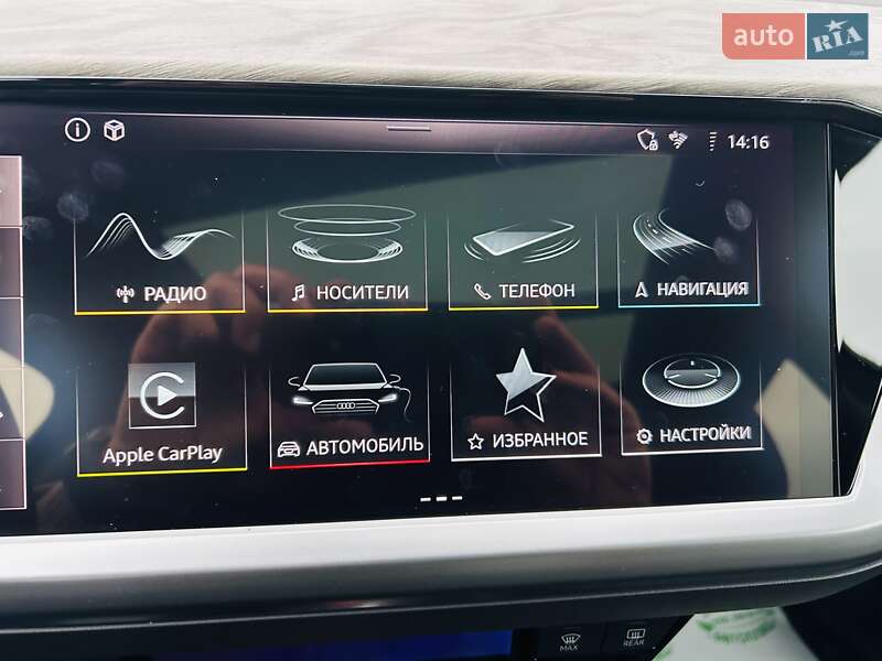 Позашляховик / Кросовер Audi Q4 e-tron 2024 в Одесі