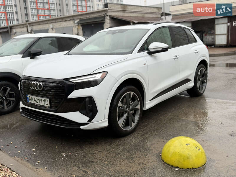 Audi Q4 e-tron 2023 Audi Q4 e-tron 2023