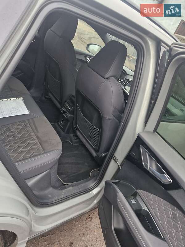 Внедорожник / Кроссовер Audi Q4 e-tron 2024 в Овруче фото 5 Внедорожник / Кроссовер Audi Q4 e-tron 2024 в Овруче