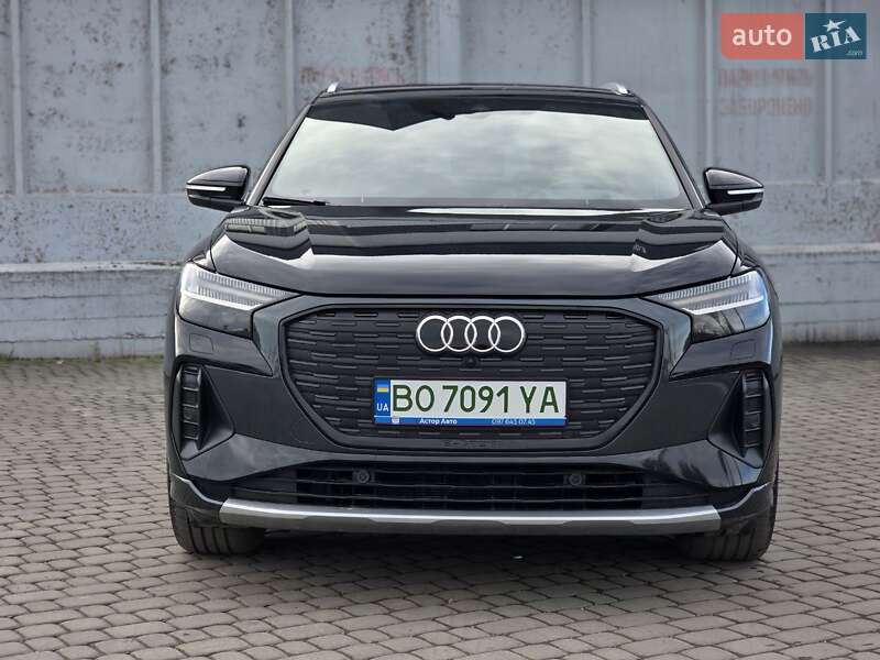 Внедорожник / Кроссовер Audi Q4 e-tron 2023 в Тернополе